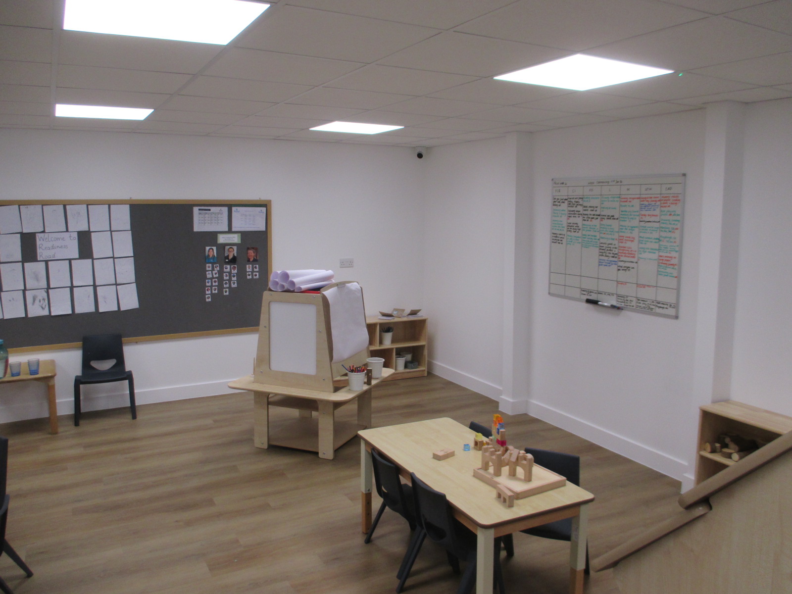 Winterbourne Earls gallery image 3
